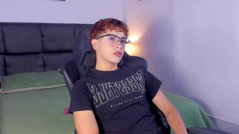 Aiden  online show from 09.16.25