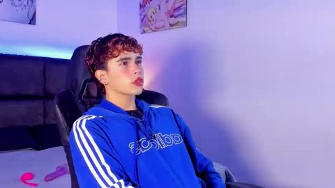 Aiden  online show from 10.07.25