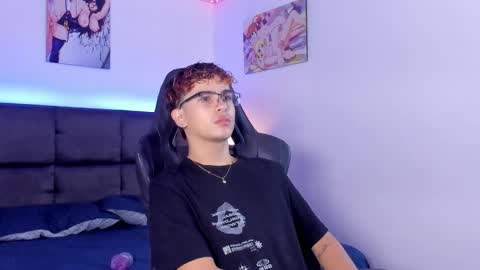 Aiden  online show from 10.20.25