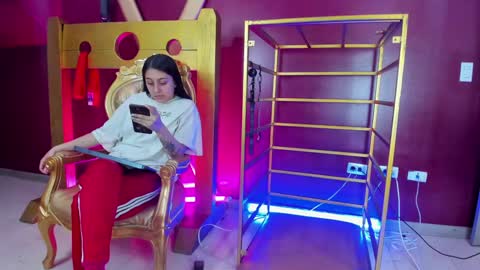  Aiko   Samantha  online show from 01.10.25