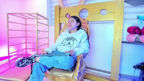  Aiko   Samantha  online show from 03.05.25