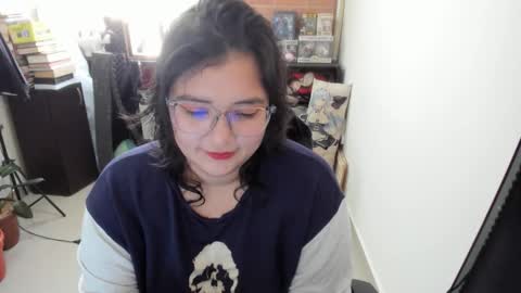 Snapshot of aikadreams chatting on 10.06.25 Catalina online show from 10.06.25