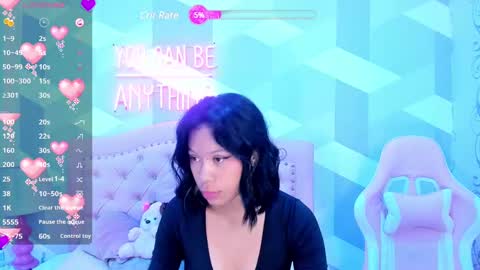 Snapshot of aikolee_ chatting on 01.11.25 AikoLee online show from 01.11.25