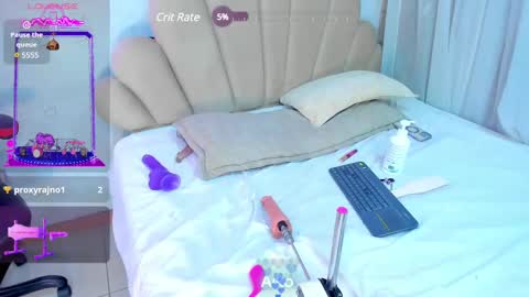 Snapshot of aikolee_ chatting on 03.06.25 AikoLee online show from 03.06.25
