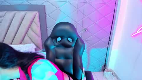 AikoLee online show from 09.17.25