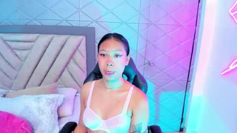 AikoLee online show from 09.20.25