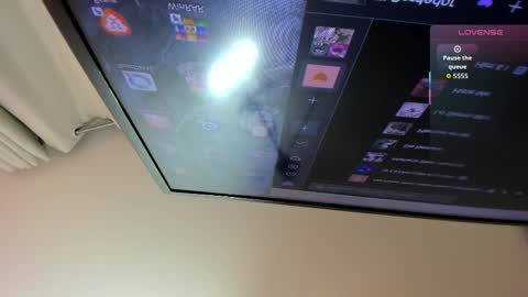   online show from 03.04.26