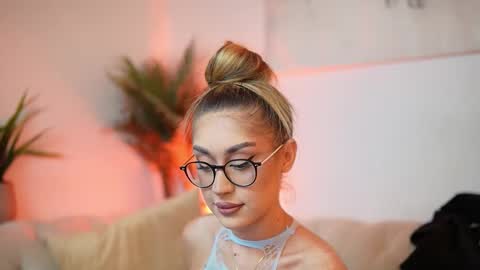  Aileen  online show from 10.28.25