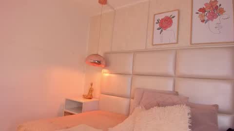 Aily Yozuko online show from 12.03.25