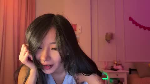 Snapshot of aimeclarks chatting on 02.19.26 Aime online show from 02.19.26