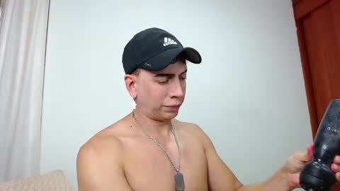 Snapshot of ain_forgge chatting on 03.04.25 IAN online show from 03.04.25