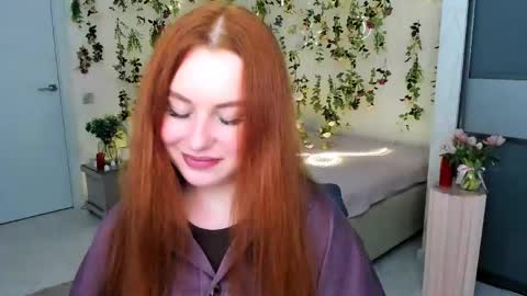Snapshot of airysilhouette chatting on 06.03.26 Louise online show from 06.03.26