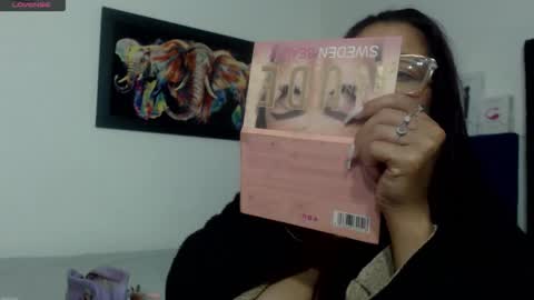 aisha_french online show from 02.14.26