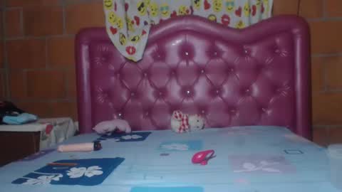 aisha koswell3 online show from 02.20.25