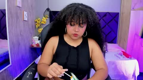 Aisha  online show from 11.12.25