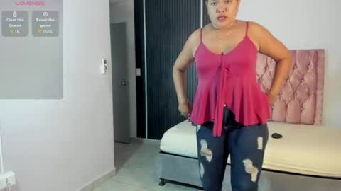 Snapshot of aisha_moore chatting on 06.22.26 AISHA MOORE online show from 06.22.26