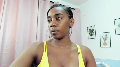 Aisha online show from 02.25.25