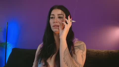 Lora online show from 09.23.25