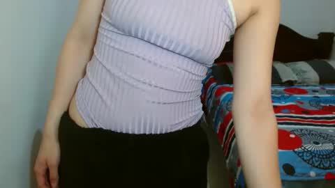 Snapshot of aishafuckaas chatting on 02.15.26 aishafuckaas online show from 02.15.26