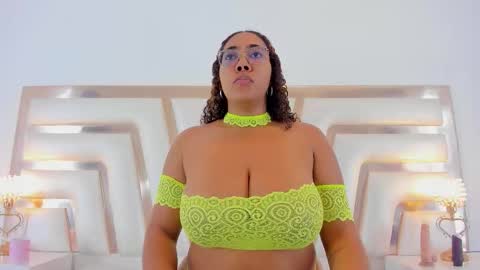 Aisha Rodgers online show from 11.24.25