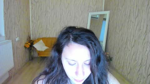 Aisha online show from 12.20.24