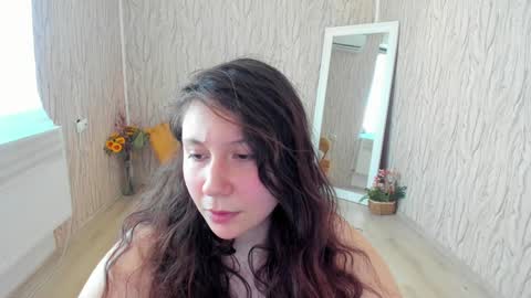 Aisha online show from 01.08.25