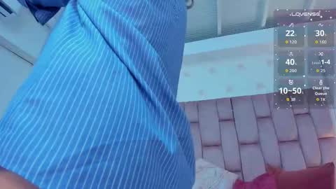 aisha online show from 09.18.25