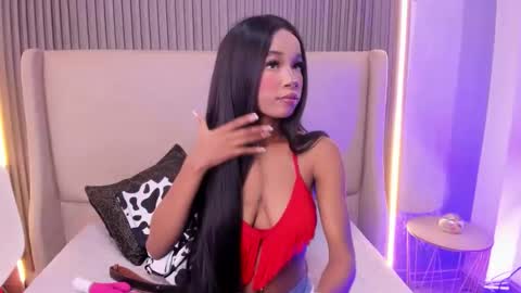 AishaValcazar online show from 01.18.26