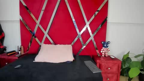 aishaxht online show from 03.18.26