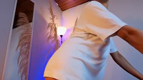 Snapshot of aitanna_garciia chatting on 06.18.26 Aitana Garcia online show from 06.18.26
