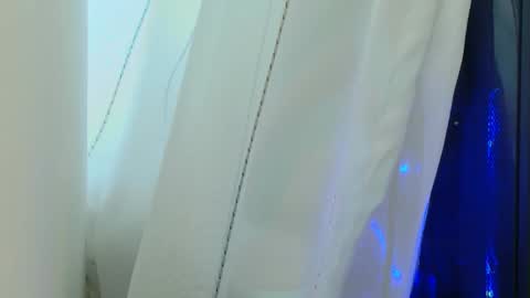 Aitanna Love online show from 09.19.25