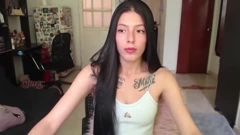 Snapshot of aizen_myo chatting on 10.03.25 Aizen My- online show from 10.03.25