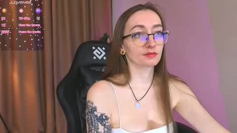 akaheby online show from 12.21.25