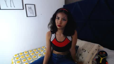 Snapshot of akane_uwu chatting on 10.06.25 A K A N E  U W U online show from 10.06.25