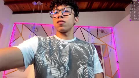 akazaboy online show from 12.03.24