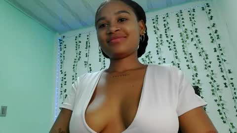 Snapshot of akemy_saunderz chatting on 06.07.26 akemy_saunderz online show from 06.07.26