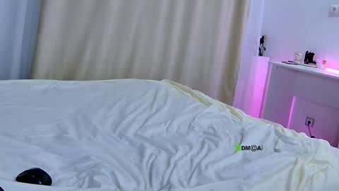 Hi Im Oli online show from 04.21.26