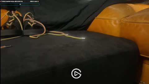 Akikko8 online show from 10.12.25