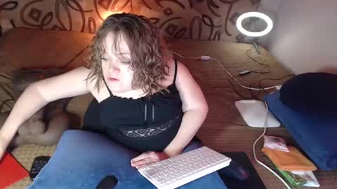 Natalie online show from 01.22.25