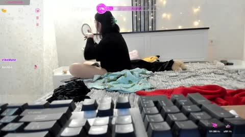 Kim online show from 01.13.25