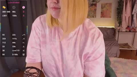 Aki online show from 11.21.25