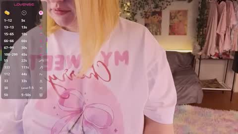 Aki online show from 11.22.25