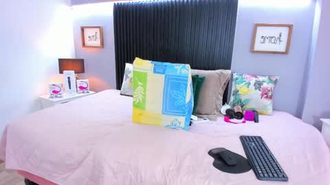 Akira online show from 09.19.25