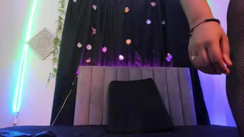 akirastone_ online show from 09.30.25