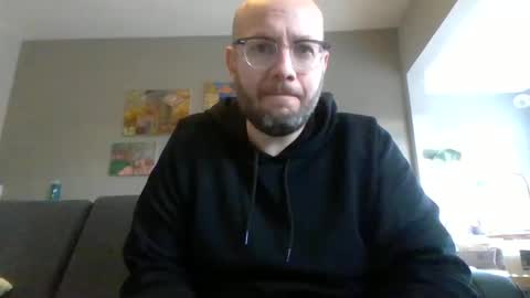 akpchi1984 online show from 12.22.24