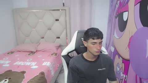 Akyra latin online show from 01.17.26