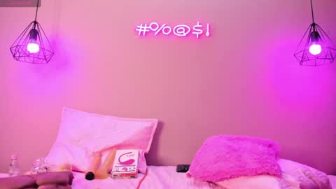 Alahia  online show from 02.01.25