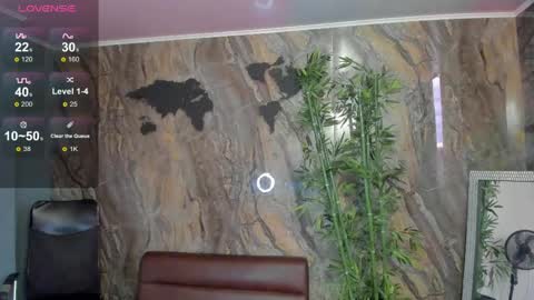 ALAHIA online show from 04.04.26