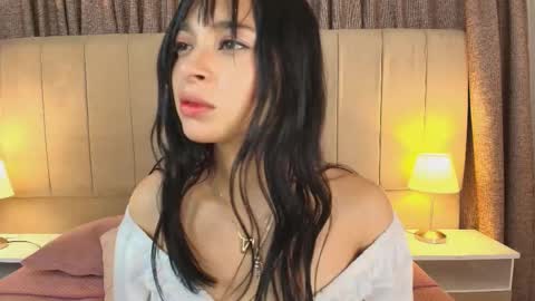 Snapshot of alahia_hank chatting on 10.06.25 alahia_hank online show from 10.06.25