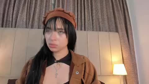 Snapshot of alahia_hank chatting on 10.17.25 alahia_hank online show from 10.17.25